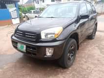 A picture of 2004 Toyota RAV4 Sound engine Clean and neat Location Anambra