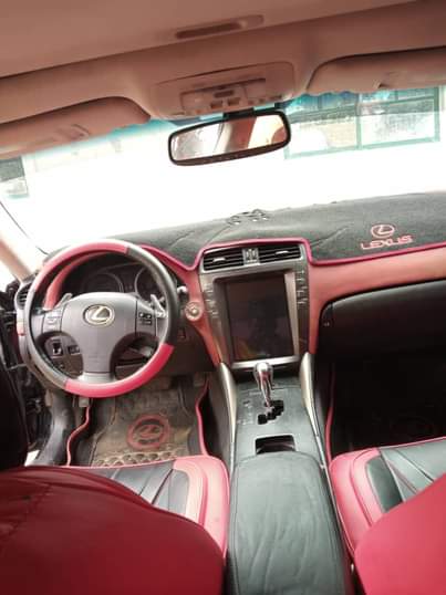 A picture of Lexus 350 2009 10 model Dealer Sale Engine silent Gear