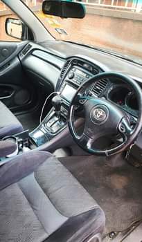 A picture of Toyota Kluger for sale 24m. Call 0703829297