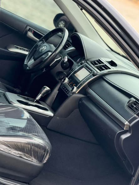 A picture of DIRECT BELGIUM 2013 MODEL TOYOTA CAMRY SPORTS SE