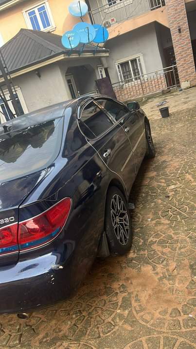 A picture of As e dey hot Highest grade Lexus ES 330 Everything