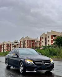 A picture of Mercedes Benz C300
