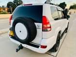 A picture of TOYOTA LAND CRUISER