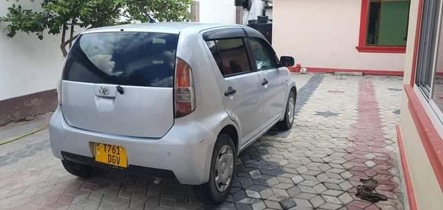 A picture of TOYOTA PASSO FULL AC TYRE ZOTE BOMBA KIMEKAZA SANA BEI