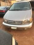 A picture of Toyota Sienna 99