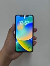 A picture of Iphone 11 pro max 64GB