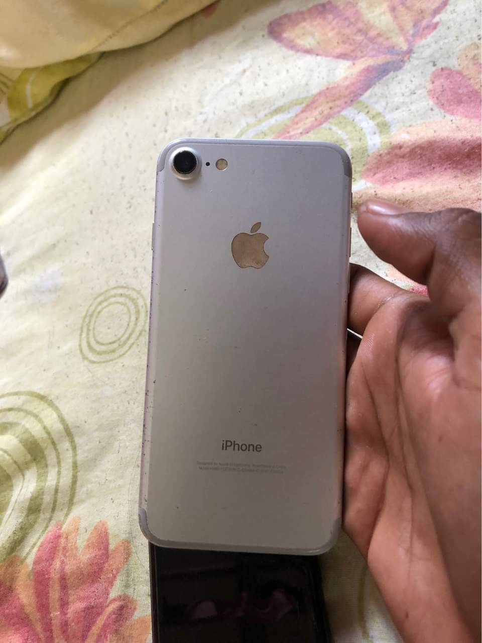 iPhone M.