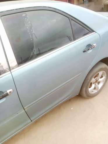 A picture of Toyota Camry Big daddy 4 plugs Engine smokes Gear and