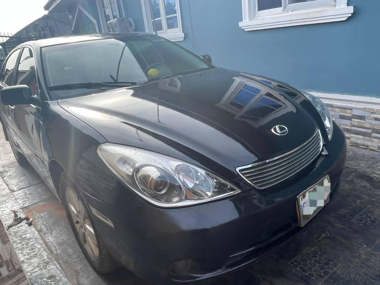 A picture of 2007 Lexus lexus