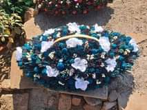artificial flowers