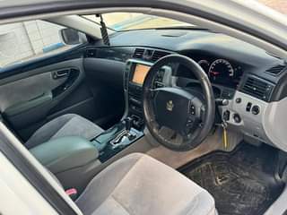 A picture of Toyota crown