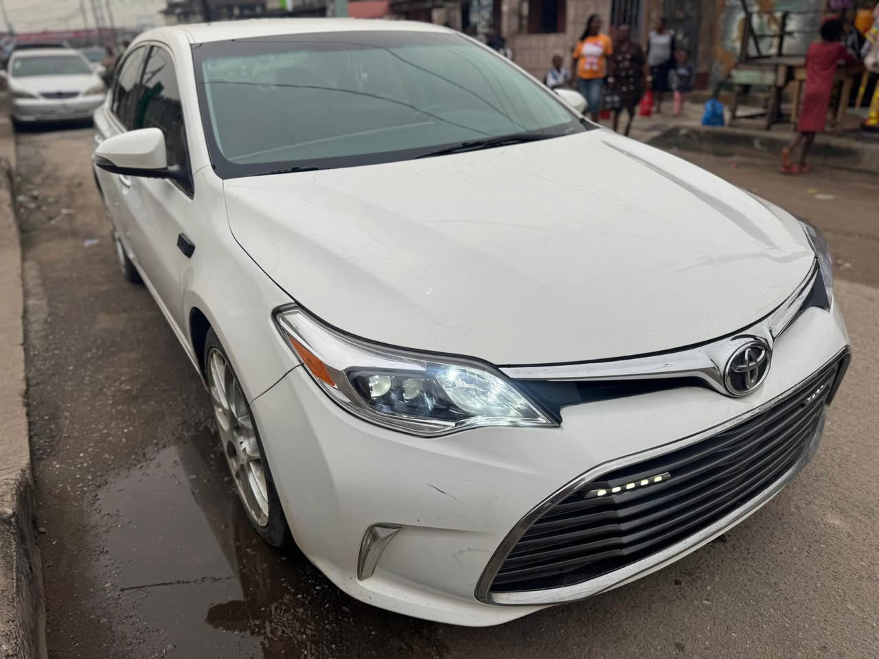 A picture of REGISTERED 2014 Toyota Avalon