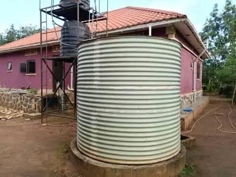 A picture of Hot deal on 1 acre MUKONO KAYUNGA ROAD COUNTRY _HOME