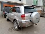 A picture of Toyota rav4 2004