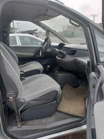 A picture of 1999 Toyota Previa Direct component