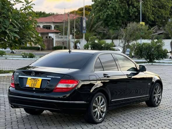 A picture of MERCEDES BENZ C CLASS