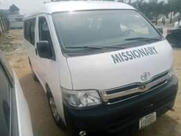 A picture of BELGIUM GRADE TOYOTA HUMMER SHARP ENGINE PRICE 8 5m LOCATION