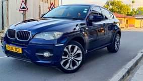 A picture of BMW X6