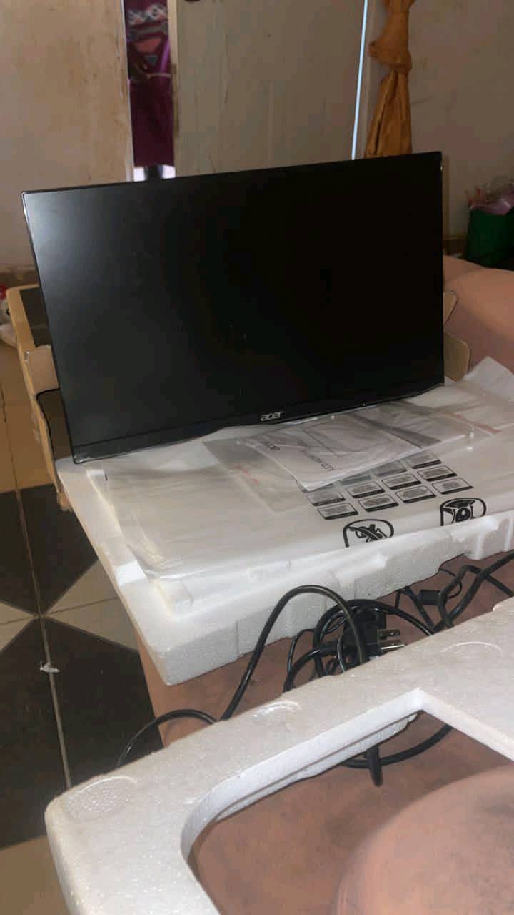 A picture of Monitor