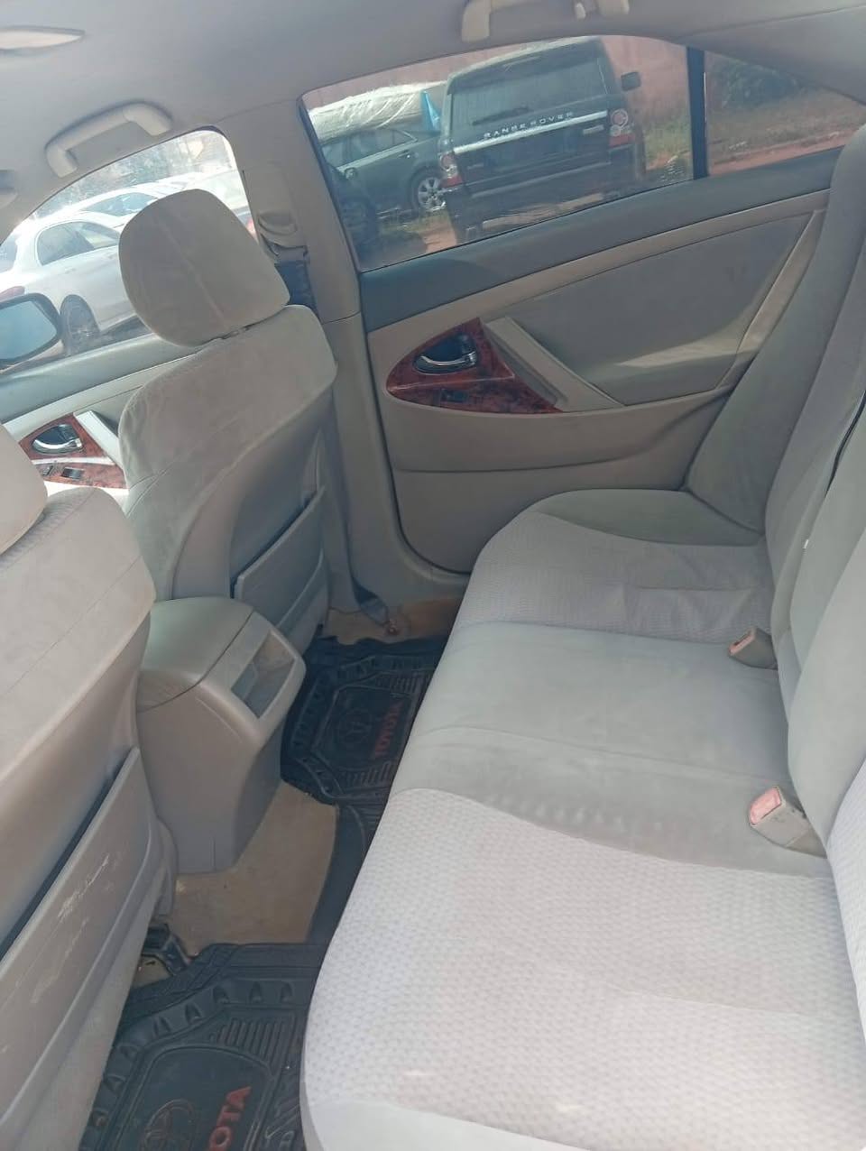 A picture of SMOOTIE 5 550M Dont play 2009 camry sports First user