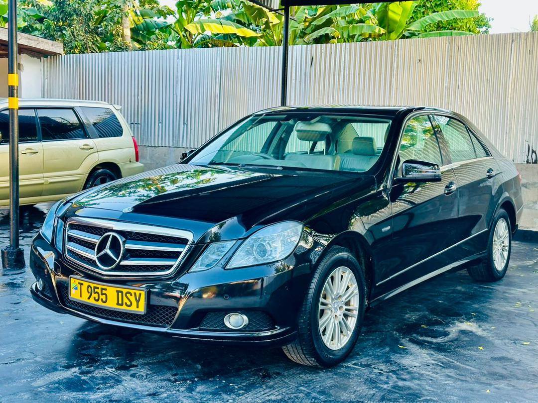 A picture of MERCEDES BENZ E CLASS
