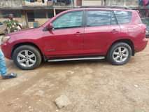 A picture of Toyota Rav4 2008 model