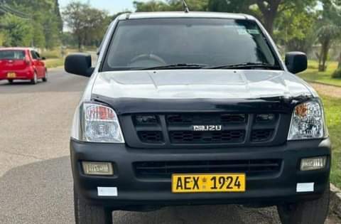 classifieds/cars isuzu