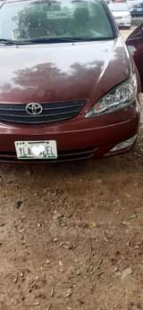 A picture of Toyota Camry 04