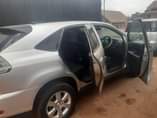 A picture of Toyota Harrier kawudo