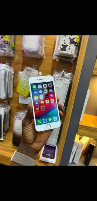 A picture of Iphone 6Plus Gb16 Bh 120 000