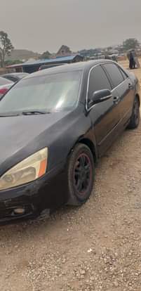 A picture of 08 honda DC