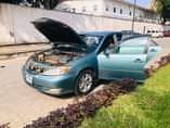 A picture of TOYOTA CAMRY