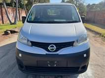 nissan nv200