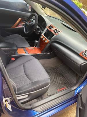 A picture of Camry Spider 2010