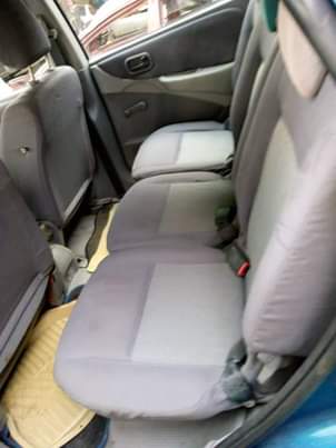 A picture of 2003 Nissan Almera Tino manual Tino