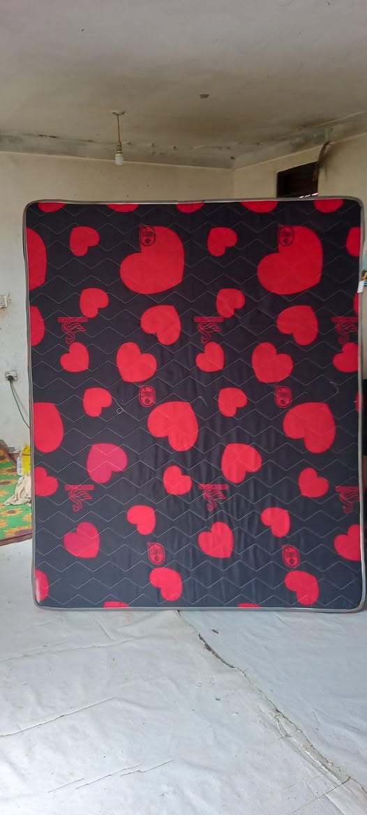 A picture of 5 6 grace matress and 2 seater sofa