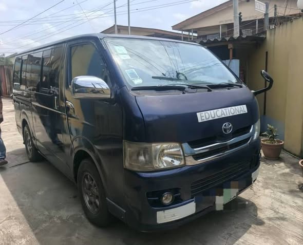 A picture of Toyota Toyota Hiace