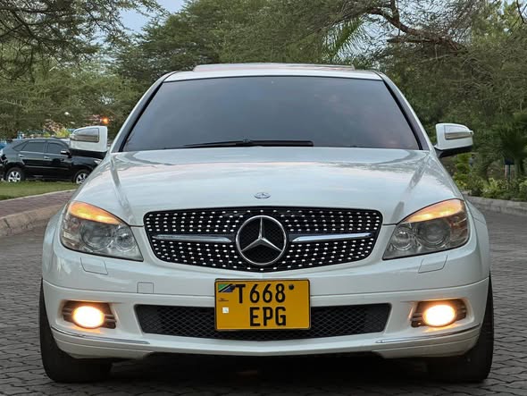 A picture of 2007 MERCEDES BENZ C200 21 8M 0628055434
