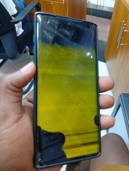 A picture of Buying all faulty Samsung phones note mostly s and note