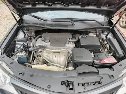 A picture of Belgium standard Toyota Camry se 2013