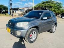 A picture of Rav4 short chases