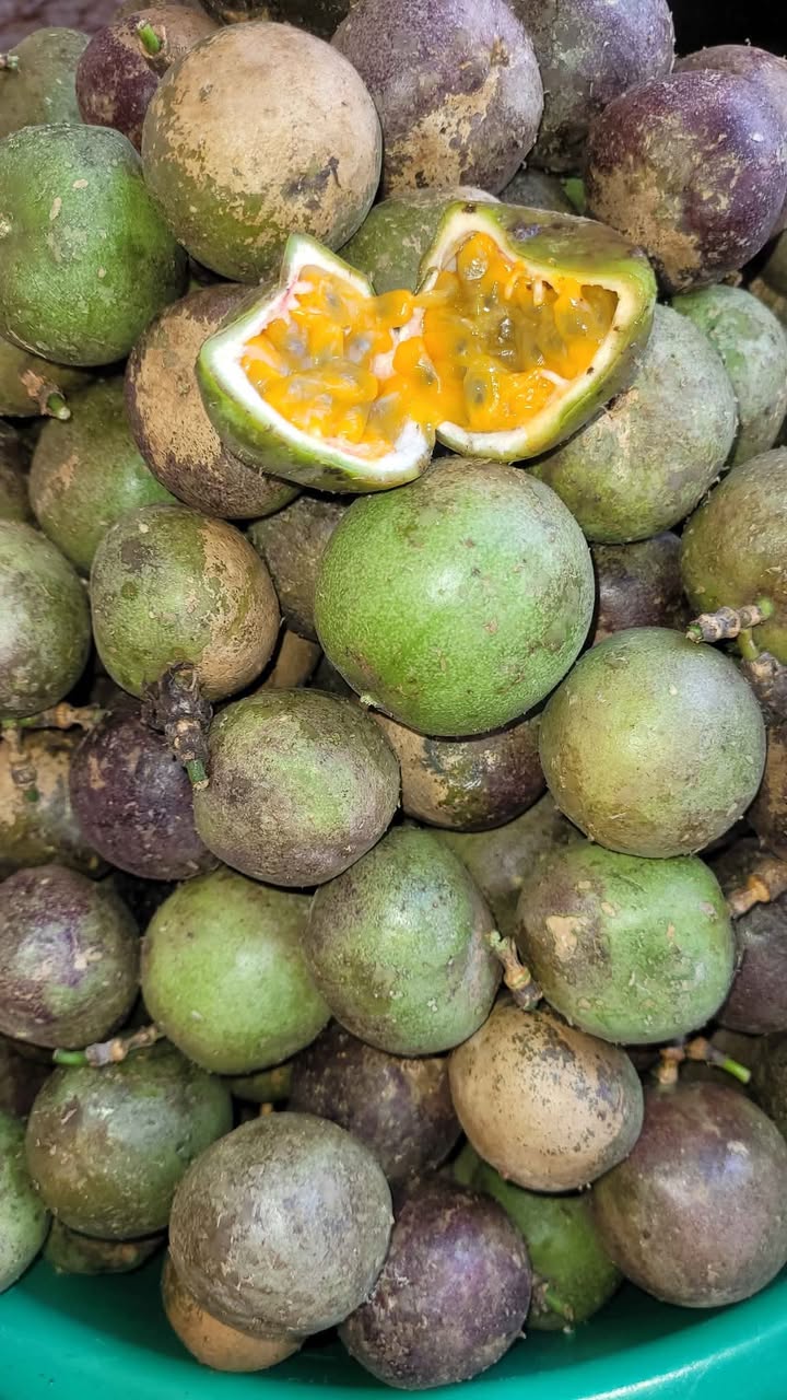 A picture of Passion Fruits