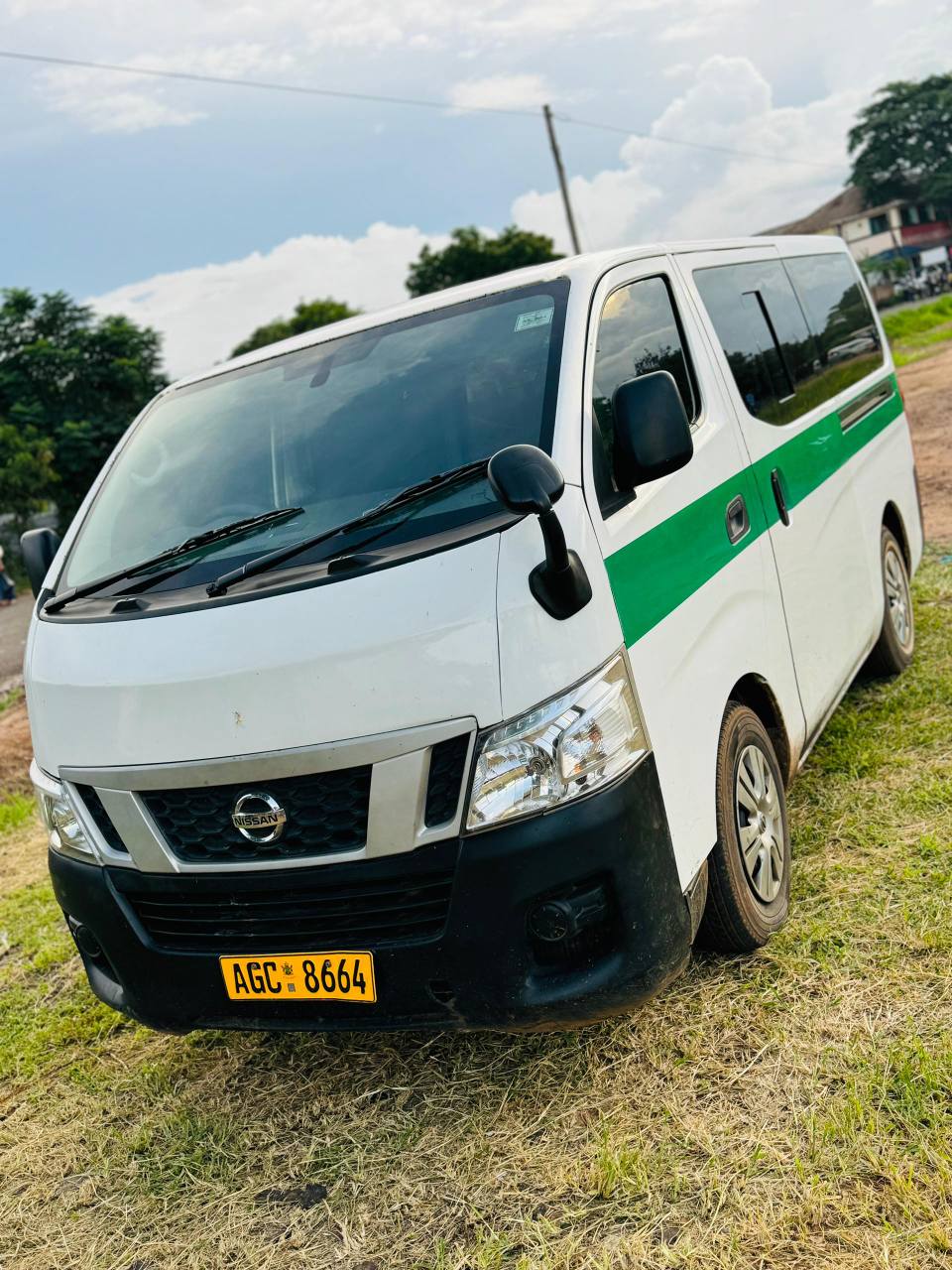 nissan nv350