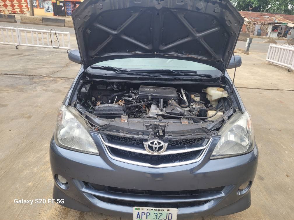 A picture of SUPER CLEAN TOYOTA AVANZA 012. TOKS STANDARD LESS THAN A
