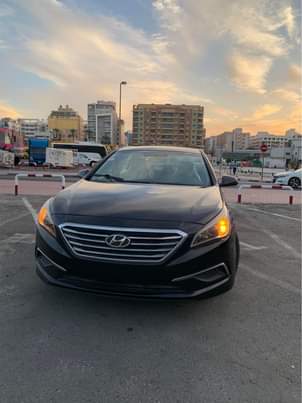 A picture of Hyundai sonata 2017 us specs