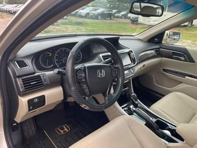 A picture of HONDA ACCORD 2016 model Direct Belgium Low mileage 79 000
