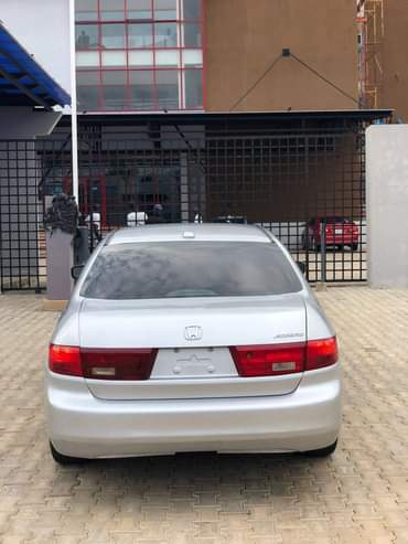A picture of QUICK SALE EXTREMELY CLEAN USED HONDA EOD 2005 MODEL BELGIUM