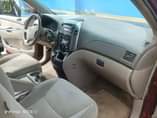 A picture of Neatly used Toyota sienna 2006 pure first body pan engine