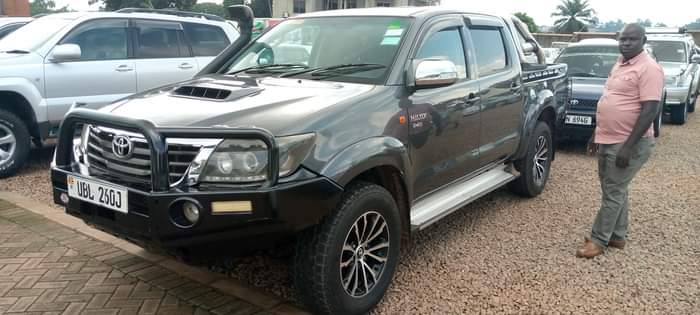 A picture of Toyota Vigo 2013