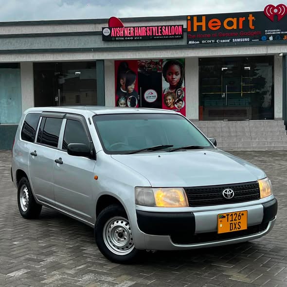 A picture of Toyota probox for sale price 14 8M0753322015